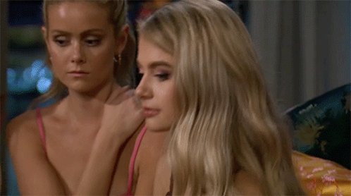 Bachelor 23 - Colton Underwood - Episode Jan 28th - *Sleuthing Spoilers* - Page 5 DyC9N3mWoAAstnD