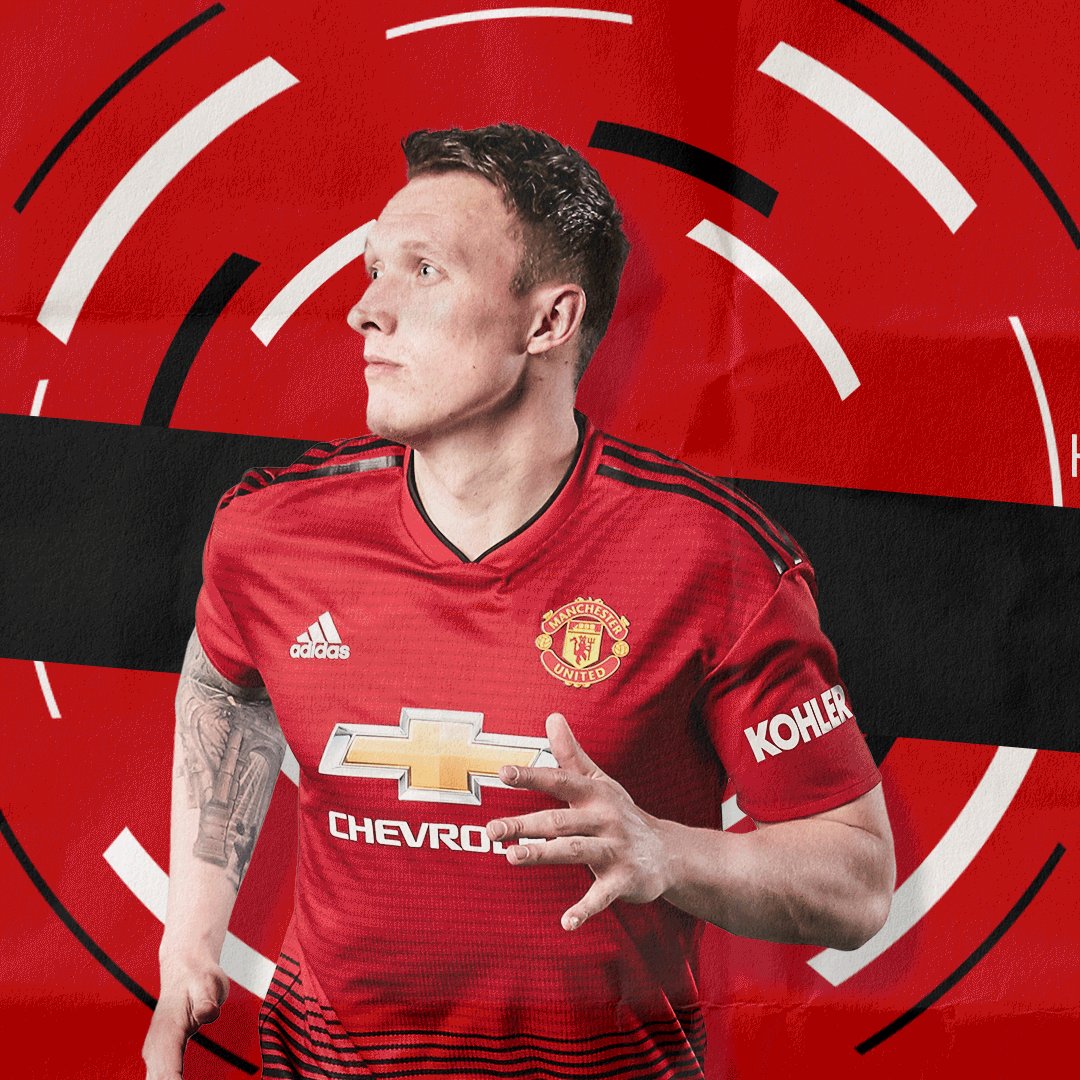 🎂 @PhilJones4 turns 27 today! 🎂