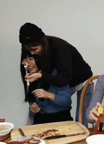 190217, the day when Momo was forced to eat her own food