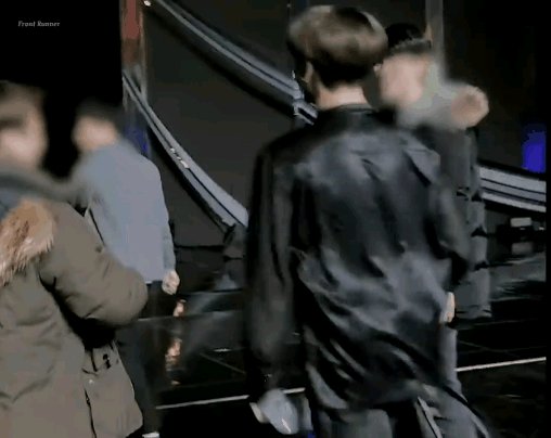 쪼로록 달려가서 형아 톡 밀어 ㅋㅋㅋ
#전정국 #노츄 #JK #JUNGKOOK #BTS #바니꾸꾸
#iHeartAwards #BTSARMY #BestFanArmy
@BTS_twt