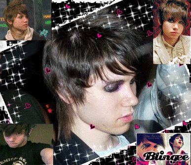 Happy birthday Ryan Ross 