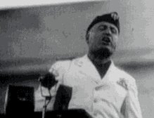 Cristiand Adamo GIF