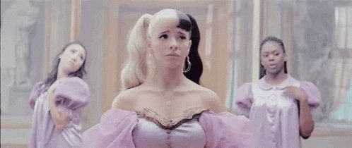 HAPPY BIRTHDAY MELANIE MARTINEZ 