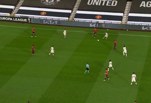 Mfs spend their whole life watching the beautiful game and think Pogba ain’t one the best ever una https://t.co/3VUyMi6O8g