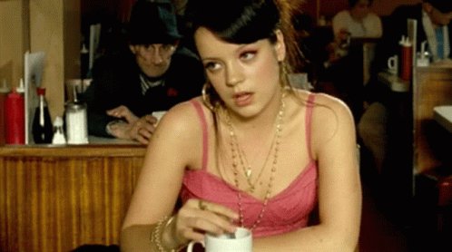 Happy 36th Birthday Lily Allen!
What\s your fave songs? 