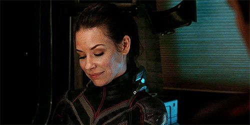  Happy Birthday to Evangeline Lilly, a.k.a. The Wasp 