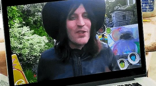 Happy birthday to my goth king. The only man ever. Noel Fielding my Gemini king 