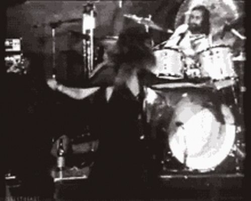 Happy birthday Stevie Nicks! i love you so fucking much it hurts!   