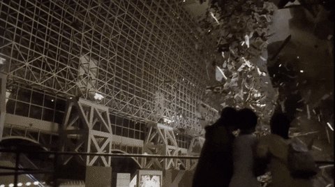 特撮好きにとって いま京都駅は混沌としていますね 特撮好きにとって いま京都駅は混沌としていますね