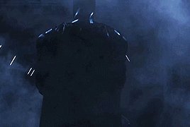 Happy Birthday Iain Glen (Batman in Titans) 