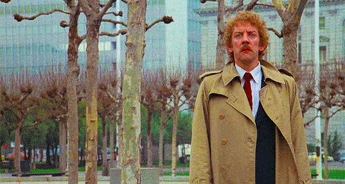 Happy Birthday to my Birthday Twin Donald Sutherland. 