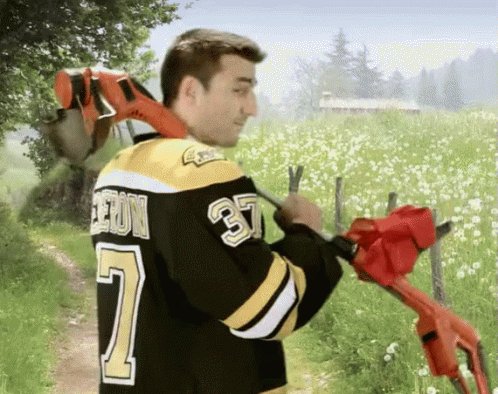 Happy 36th birthday to our captain, Patrice Bergeron! 