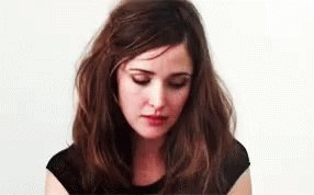Happy Birthday to the stunningly beautiful and amazing actress..
Rose Byrne. 