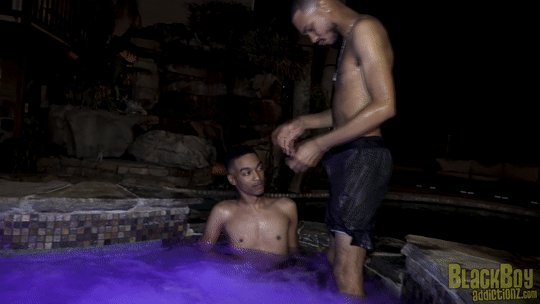 When @StylezzBBA was tasked with welcoming @slimdickya2 to #BBA, his dick sprung right into action. https://t