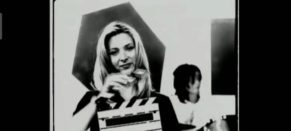 Happy Birthday Lisa Kudrow  