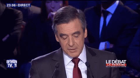 ALORS DIS-MOI GIF