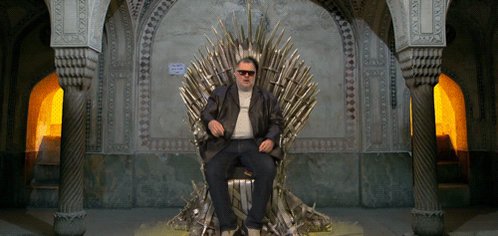 Protect your Iron Throne and avoid butt burn with Carmine Denunzio’s Melt-Proof Thrones. https://youtu.be/7SQxQ5vYWdo #ConanCon #GameOfThrones