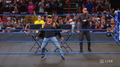SING IT, @WWEUniverse! πΆπΆπΆ#SDLive @ShawnMichaels @WWEBigE @XavierWoodsPhD