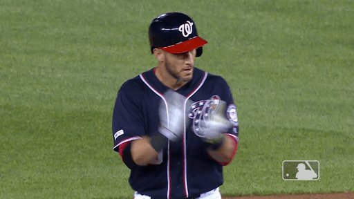 Yan Gomes adds another with his 2nd hit of the night!BOTTOM 6 // #Nats 3, Rockies 0