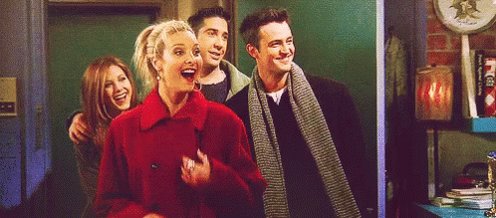 Happy birthday laughing queen. I love you LISA KUDROW  