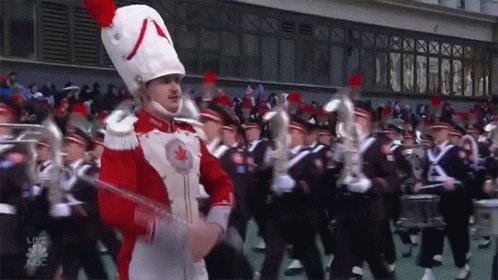 #CollegiateBands Florence And The Marching Band