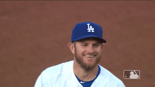 #Dodgers back within one in the seventh after a solo homer from @maxmuncy9, 4-3.
