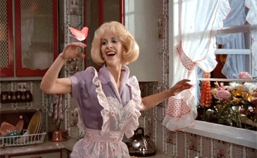 Happy Birthday Ellen Greene, born 22nd February 1951. Seen here in 1986\s 