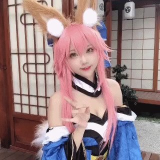 TwitterのコスプレGIF2