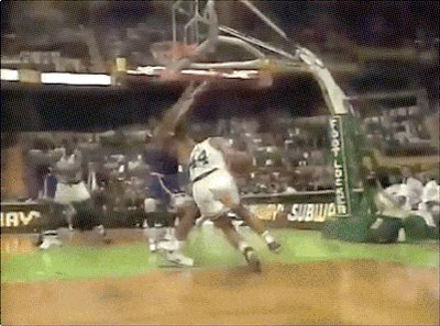 Happy 66th Birthday to Boston legend Robert Parish!!!! 
