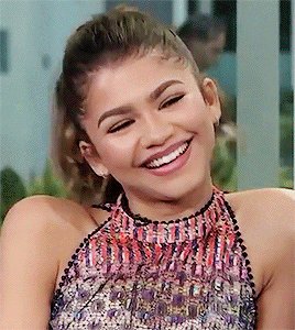 Happy birthday zendaya I love you so much 