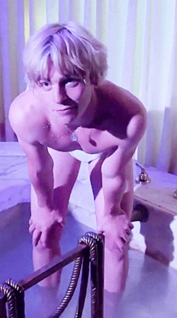 Famous Bulges on X: "Ross Lynch bulge https://t.co/w3ikLn2qNQ" / X