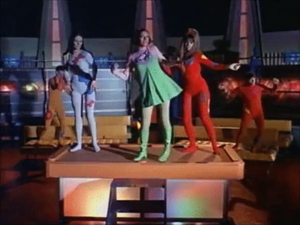 Happy Birthday to Angela Cartwright, best known for playing Penny Robinson on \"Lost in Space\"!  