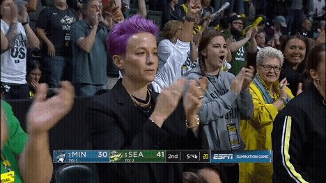 The @USWNT captain @mPinoe is in the building for some #WNBAPlayoffs action!🙌