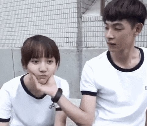 18.이니위명적청춘 -연신상,이묵지 학원물 좋아하시는 분들은 보세요!!남주가 직진남+사기캐+츤츤👍 여주가 초반에 좀 답답하지만 그래도 남주로...
