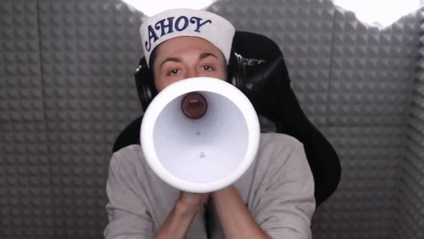 Roblox (@Roblox) on Twitter photo 17/09/2019 21:12:27 @russotalks @KreekCraft @MyUsernamesThis real footage of @BandiRue yelling at Kreek to learn how to swim @russotalks @KreekCraft @MyUsernamesThis real footage of @BandiRue yelling at Kreek to learn how to swim