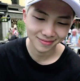 ➳ Você não é só "o líder do BTS", você é um cara incrível, inspirador, um ser humano incrível, simplesmente por existir.
#OurJooniverse #HappyNamjoonDay @BTS_twt