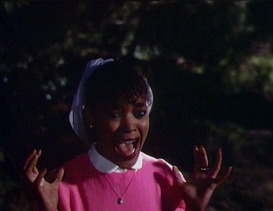 MARGARET IS CRAZY AF๐๐๐ซ๐ซ RUN BITCHES, RUN!!!!!! #AHS1984