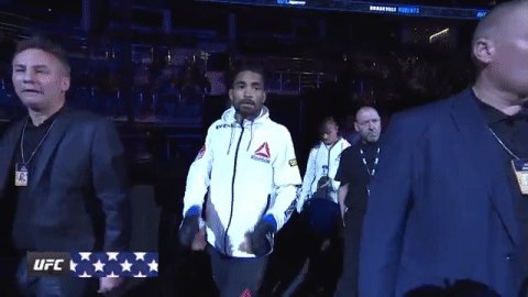 Uno de los más prometedores del deporte, el veterano de #DWCS Roberts libra su primer combate internacional y quiere dejar marca. Para lograrlo planea desempeñarse al mismo nivel que le permitió derrotar a Horcher y Gifford en el Octágono #UFCMoscow