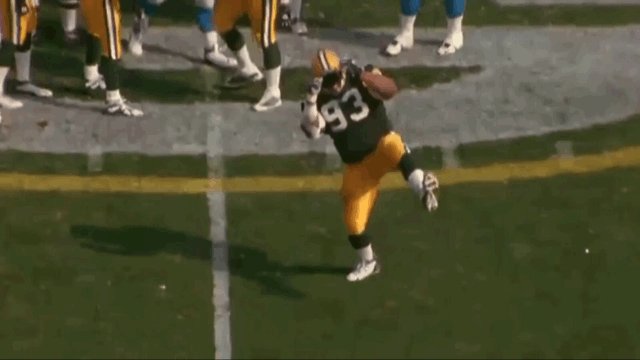 GILBERT BROWN 8X10 PHOTO GREEN BAY PACKERS PICTURE NFL FOOTBALL GRAVE DIGGER