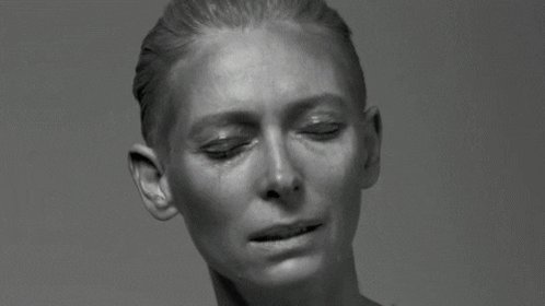 Happy 59th birthday to the one & only Tilda Swinton! 