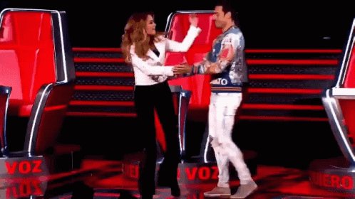 Y hoy el #TeamLucero ganando cómo siempre! 💜💜💜 Me encanta bellísima @LuceroMexico #LaVozKidsMX el mejor programa de los domingos 🤩 vamos equipo #Lucero