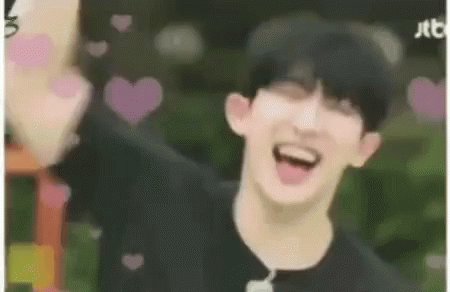 Moi qui voyais ses tweets avec son beau sourire ts les matins avant d’aller en cours 🥺✨💞 #ChangeForWonho #MonstaXis7