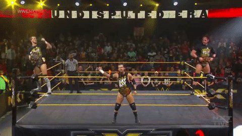 BOOM.
@AdamColePro, @roderickstrong & @KORcombat battle @RealKeithLee, @NXTCiampa, & @DijakovicWWE RIGHT NOW on #WWENXT.