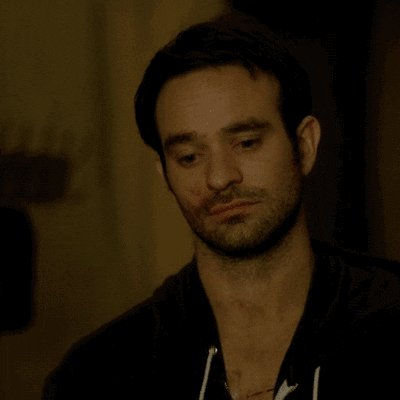 Happy Birthday Charlie Cox! I miss Daredevil ! 