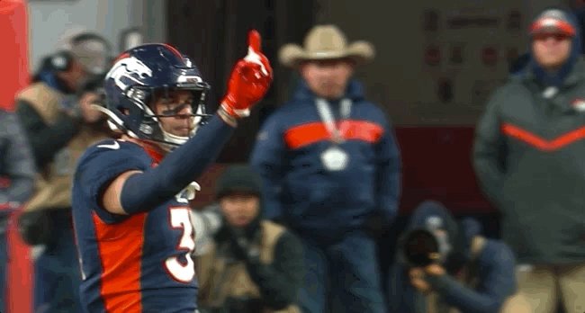 Denver Broncos @Broncos