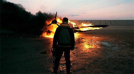DUNKIRK (2017) Cinematography by Hoyte Van HoytemaDirected by Christopher NolanExplore more shots in our database: https://ops.fyi/ShotsDB