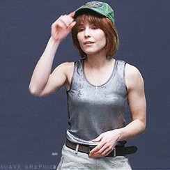 It\s Noomi\s birthday! Happy birthday to Noomi Rapace!  
