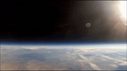 People claim to have footage of a curve taken from a plane or they claim they have seen the curve. Globe earthers lie because globe earth itself is a lie. Balloons can go higher than airplanes and see no curve. Don’t let Luciferian liars mess with your mind. #truth #flatearth