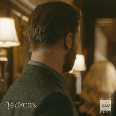 Brett Matthews (@brettwmatthews) on Twitter photo 16/01/2020 23:58:59 When you remember that #Legacies is back from winter hiatus and that a new episode premieres tonight... When you remember that #Legacies is back from winter hiatus and that a new episode premieres tonight...