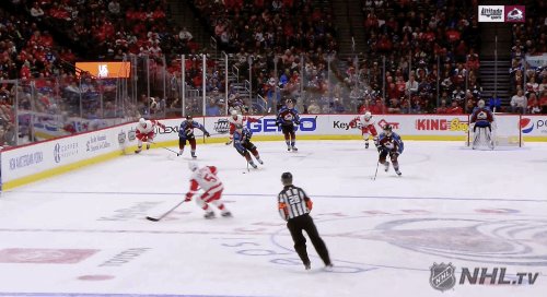 NHL (@NHL) on Twitter photo 20/01/2020 22:44:07 And just like that, Nathan MacKinnon (@Mackinnon9) hits the 30-goal mark for the third straight time! And just like that, Nathan MacKinnon (@Mackinnon9) hits the 30-goal mark for the third straight time!